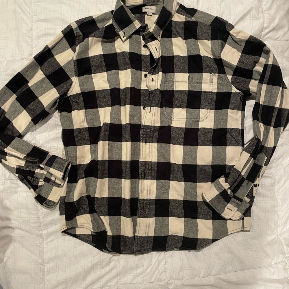 Woolrich flannel button down. Black and white pattern.